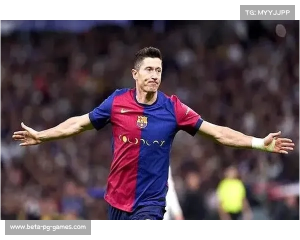 莱万37岁状态全失巴萨头号罪人六项数据挂零罚丢点球引热议