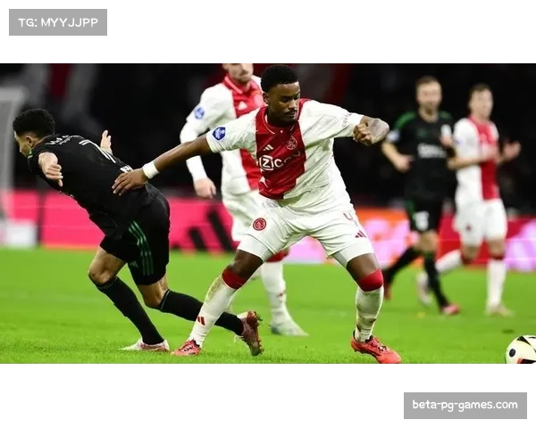 阿贾克斯防线核心离队影响显著 哈托转会留下防守隐患 阿贾克斯防线核心离队影响显著 哈托转会留下防守隐患